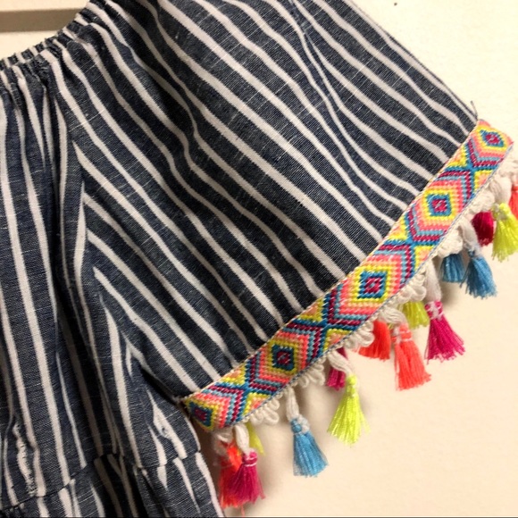 Entro Off the Shoulder Tassel Top - Picture 4 of 7